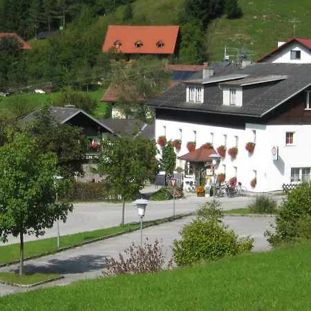 Séjour chez l'habitant Gaestehaus Duernberger - Klein, Aber Fein - Gemuetliche In Ruhiger, Idyllischer Lage *