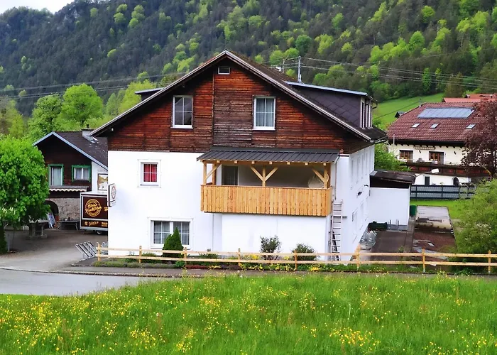 Gaestehaus Duernberger - Klein, Aber Fein - Gemuetliche In Ruhiger, Idyllischer Lage Molln